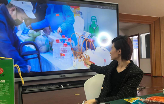 ������������Ʒ����ƶ����������ʱһֱ���ж�